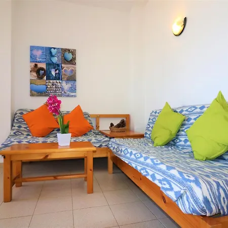 Bright In Nature Apartment